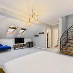 Dallure Luxury Boutique - Old Town Brașov