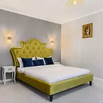 Aparthotel Dallure Luxury Boutique - Old Town Brasov