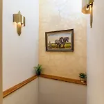 Dallure Luxury Boutique - Old Town Brasov 3* Brasov