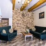 Dallure Luxury Boutique - Old Town Brașov