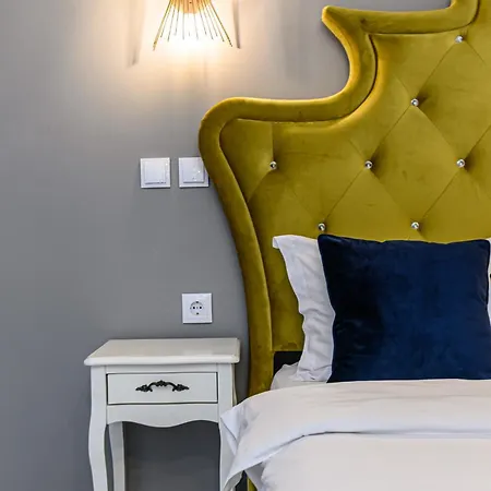 Lejlighedshotel Dallure Boutique - Central, Self Check In Braşov