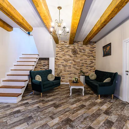 Dallure Boutique - Central, Self Check In Lägenhetshotell