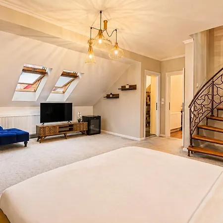 Апарт-отель Dallure House Boutique 3*