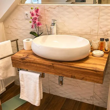 Dallure House Boutique 3* Braşov