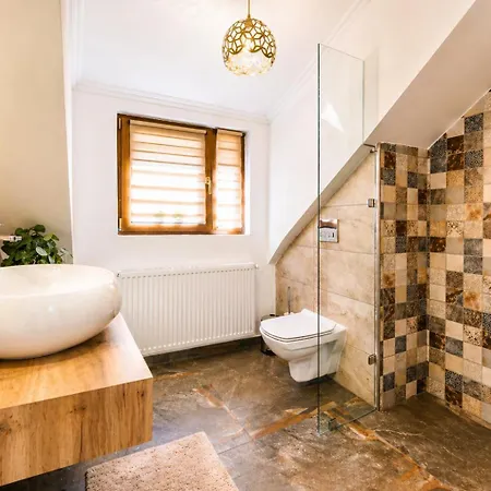 Dallure House Boutique 3* Braşov