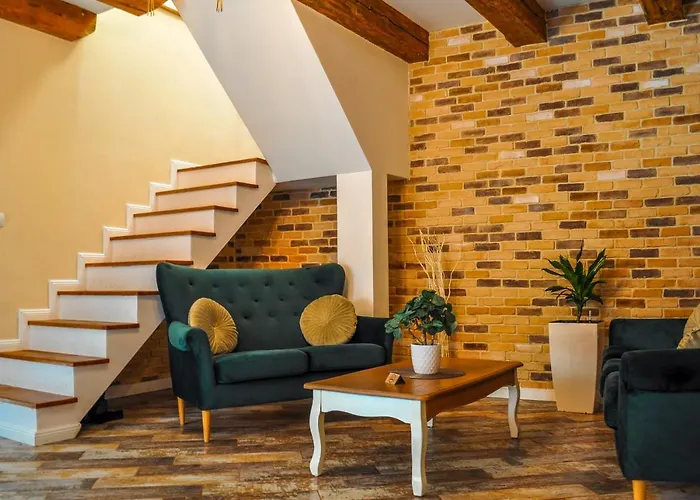 Dallure House Boutique - Central, Self Check In 3* Брашов