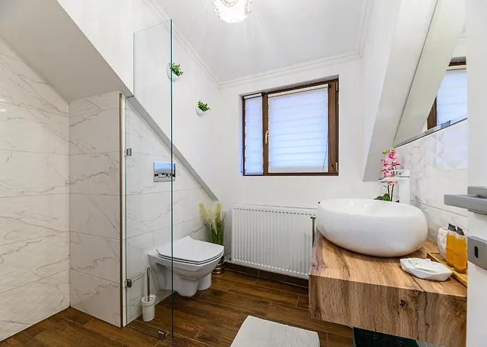 Dallure House Boutique - Central, Self Check In 3* בראשוב