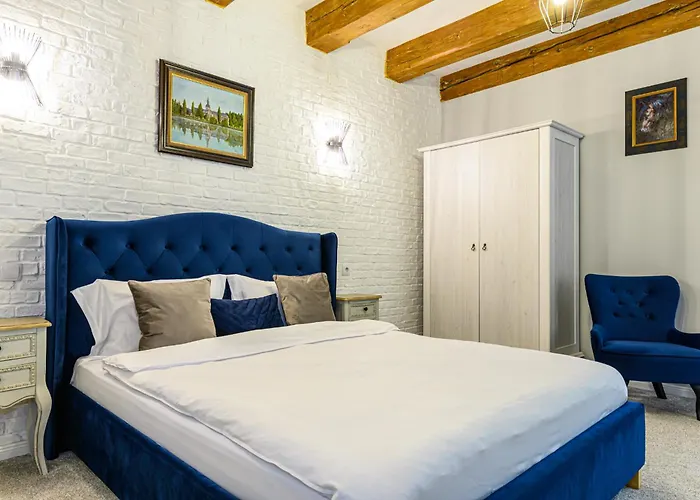 Dallure House Boutique - Central, Self Check In 3* Брашов