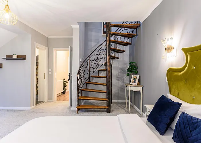 Dallure House Boutique - Central, Self Check In